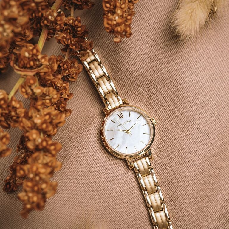 Holzkern Hanwi Damen Armbanduhr • Perlmutt-Zifferblatt • Edelstahl Gold, Bild 3
