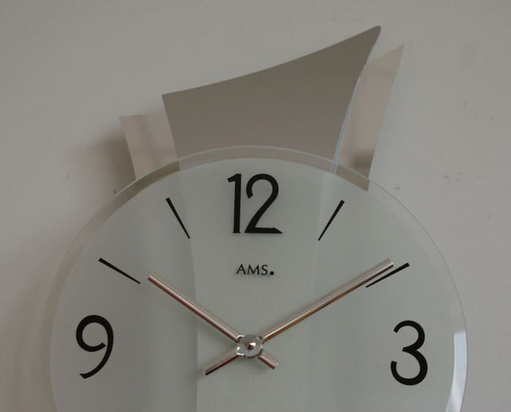 AMS Wanduhr 43x23x6 cm Metall • Geräuschloses Quarzwerk • Modernes Design