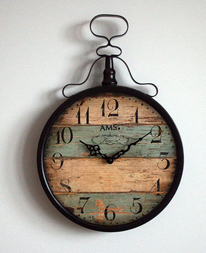 AMS Wanduhr 47x32x6 cm Metall • Geräuschloses Quarzwerk • Modernes Design
