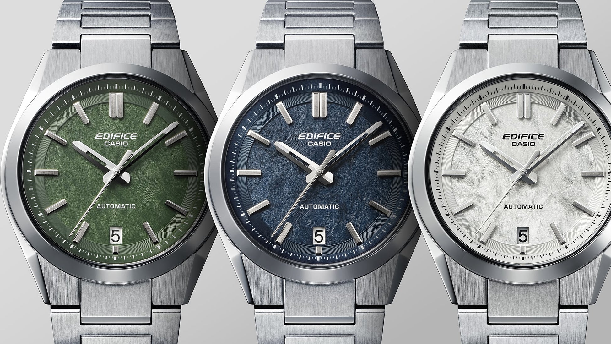 Drei Casio Edifice Herrenarmbanduhren mit grünem, blauem und weißem Zifferblatt