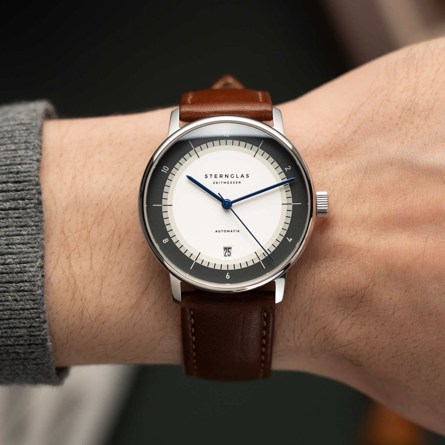 https://cdn.shopify.com/s/files/1/2384/2637/files/Naos_A_E_60_BuyBox_3.jpg?v=1765965428