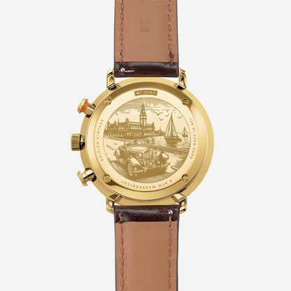 Herrenuhr mit goldfarbener Gehäuserückseite und braunem Lederband
