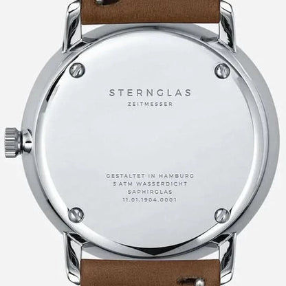 Sternglas Naos Uhr Rückseite mit Gravur auf Edelstahlgehäuse