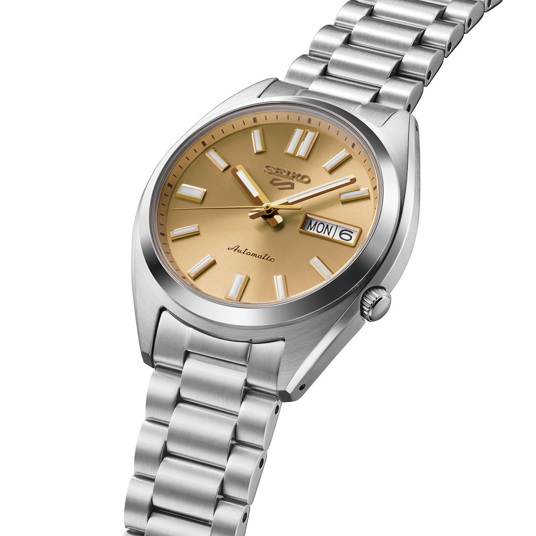 Herrenarmbanduhr seitlich: silbernes Edelstahlarmband, goldfarbenes Zifferblatt, Datumsfenster