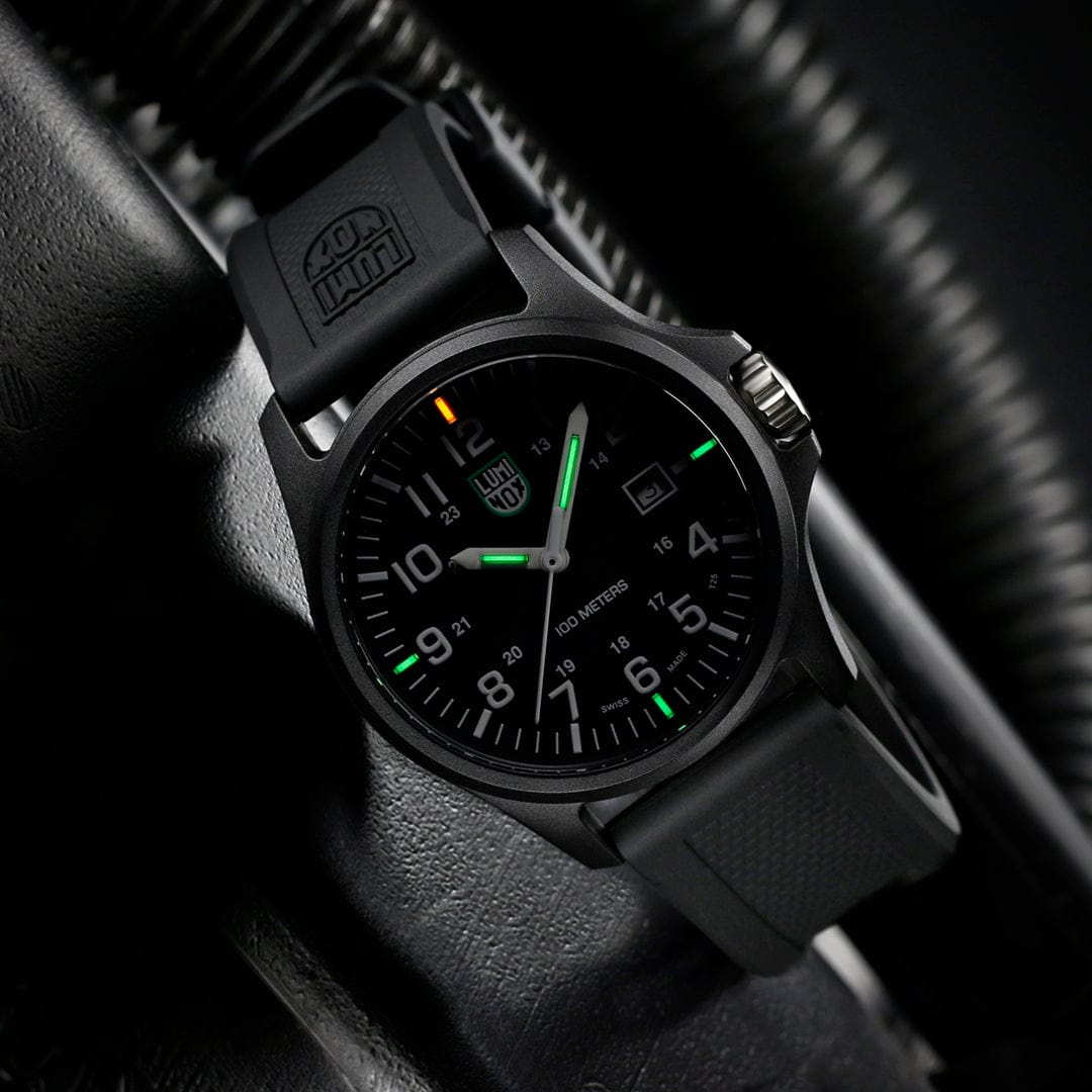 Luminox Moon Valley X2.2401 Herren Armbanduhr Schwarz • CARBONOX Gehäuse • Luminox Light Technology, Bild 3