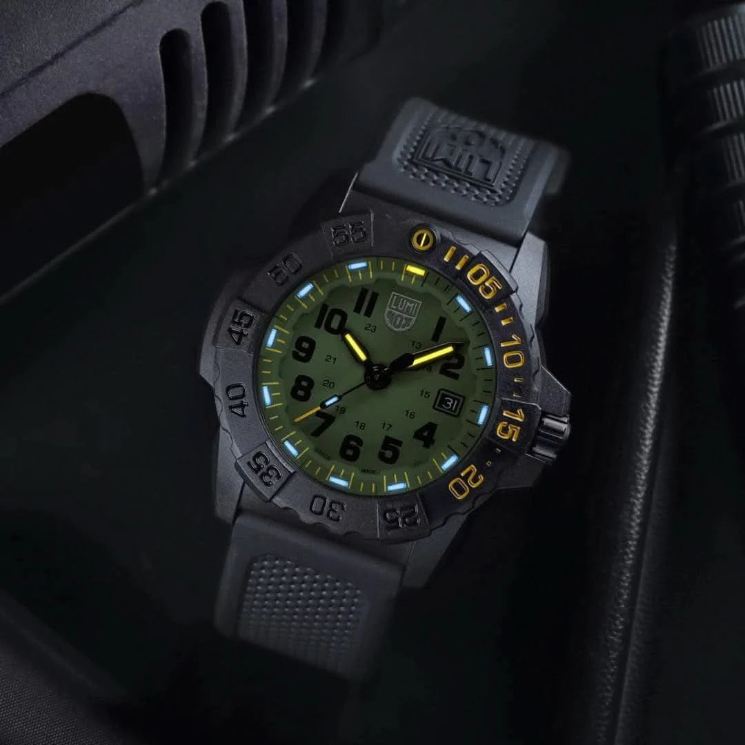 Luminox Navy SEAL XS.3517.NSF.SET Herrenuhr • LLT • Carbonox