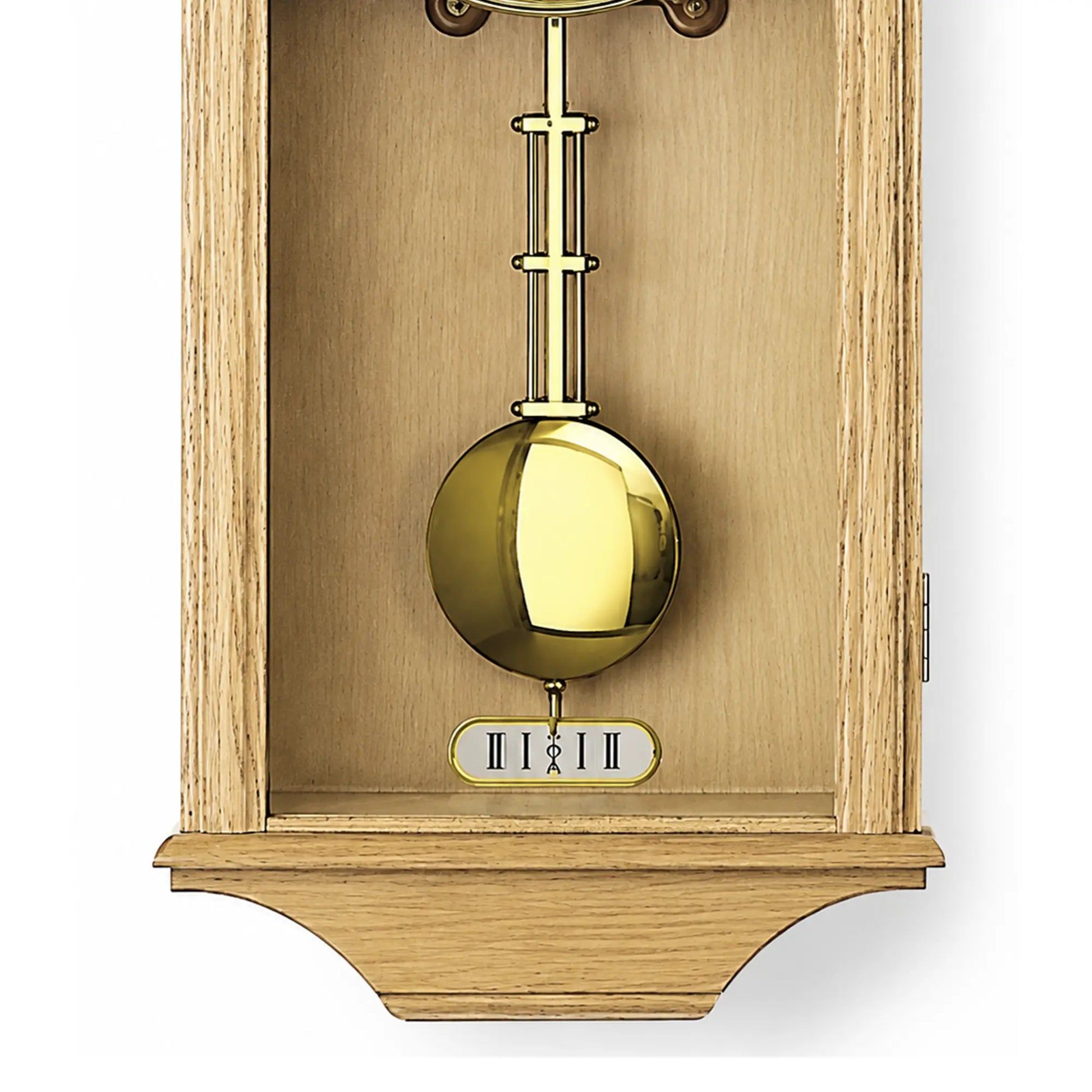 Eichen-Wanduhr mit Pendel und goldenem Pendelgewicht, römisches Zifferblatt