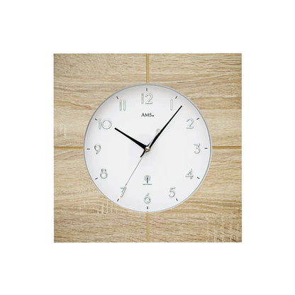 Runde Wanduhr AMS mit weißem Ziffernblatt und schwarzen Zeigern auf Sonoma-Eiche-Optik
