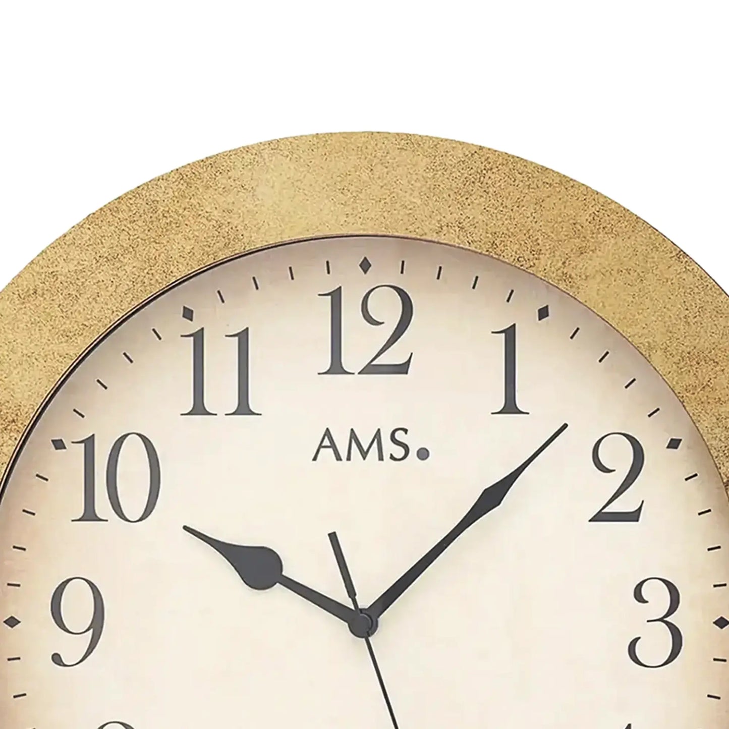AMS Wanduhr: beiges Zifferblatt, schwarze Zeiger, antik-goldener Metallrahmen