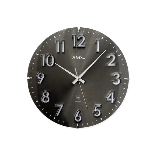 AMS Funk-Wanduhr, rundes dunkles Zifferblatt mit silbernen Ziffern 1–12 und Zeigern