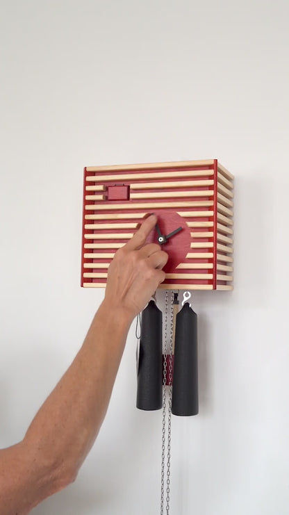 Rombach & Haas BAUHAUS CS34-3 Väggklocka Röd • Mekaniskt 8-dagarsverk • Äkta Schwarzwälder Göksklocka
