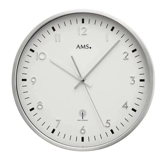 AMS Wall Clock 33x33x5 cm Aluminum • Radio-Controlled • Modern Design