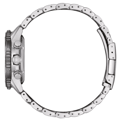 Herrenarmbanduhr Armband mit silberfarbenen Edelstahlgliedern und gelochter Lünette.