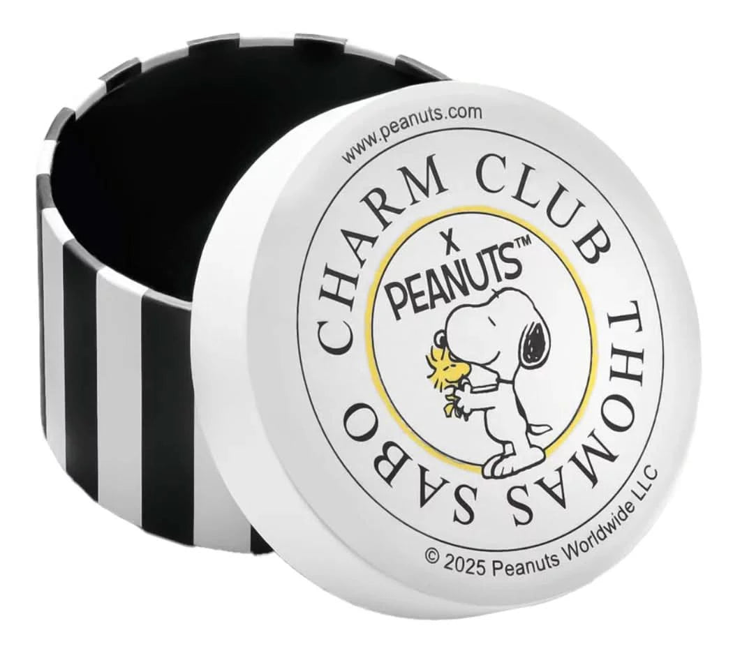 Charmanhänger aus recyceltem 925er Sterlingsilber mit Snoopy-Motiv und Pavé-Besatz, Thomas Sabo PEANUTS Connect Modell: CC1310-691-11