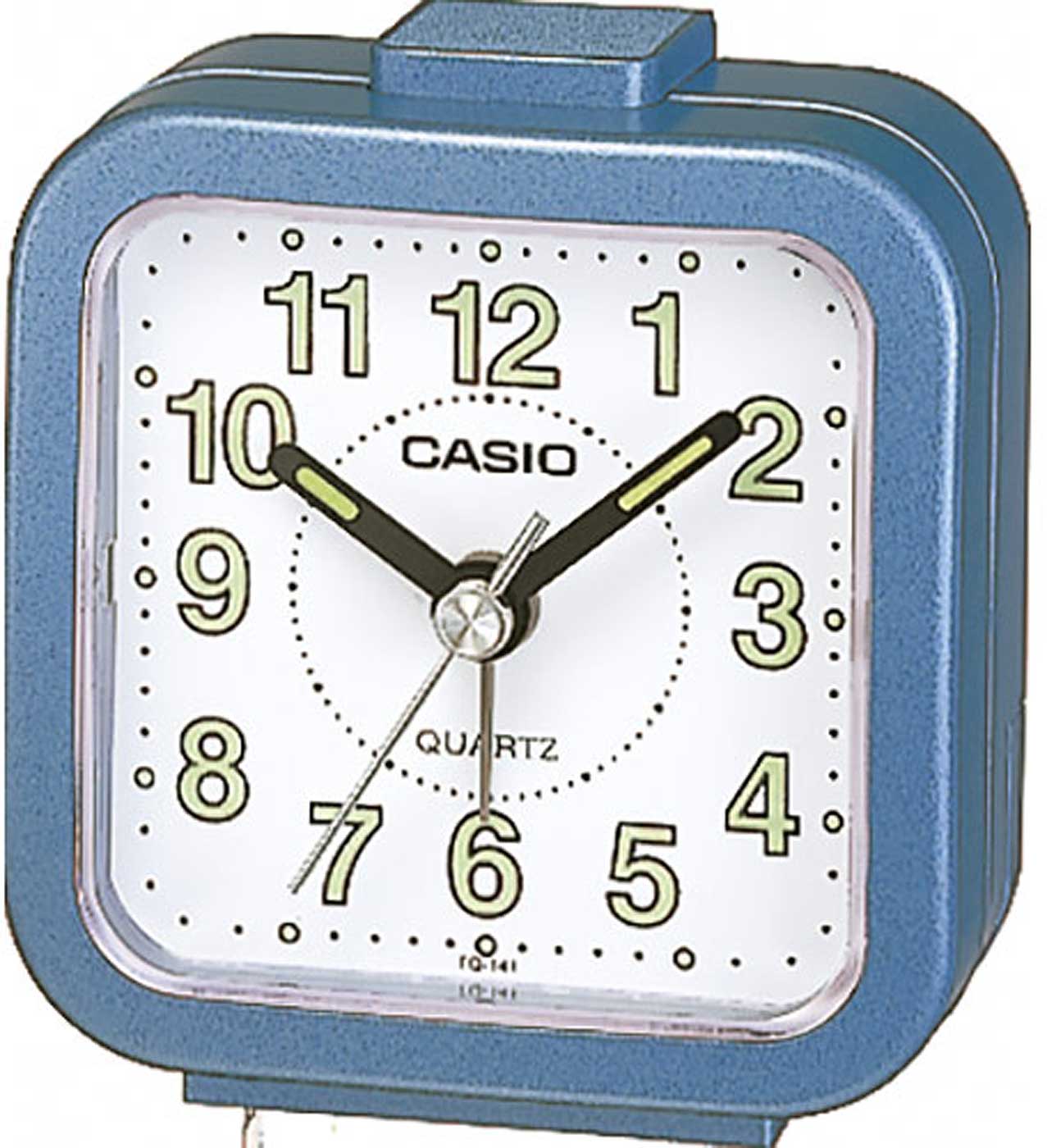 Casio Reisewecker mit blauem Kunststoffgehäuse, weißem Zifferblatt und Analogzeigern.