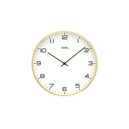 Quarz-Wanduhr: rundes goldfarbenes Gehäuse, weißes Zifferblatt mit schwarzen Zahlen