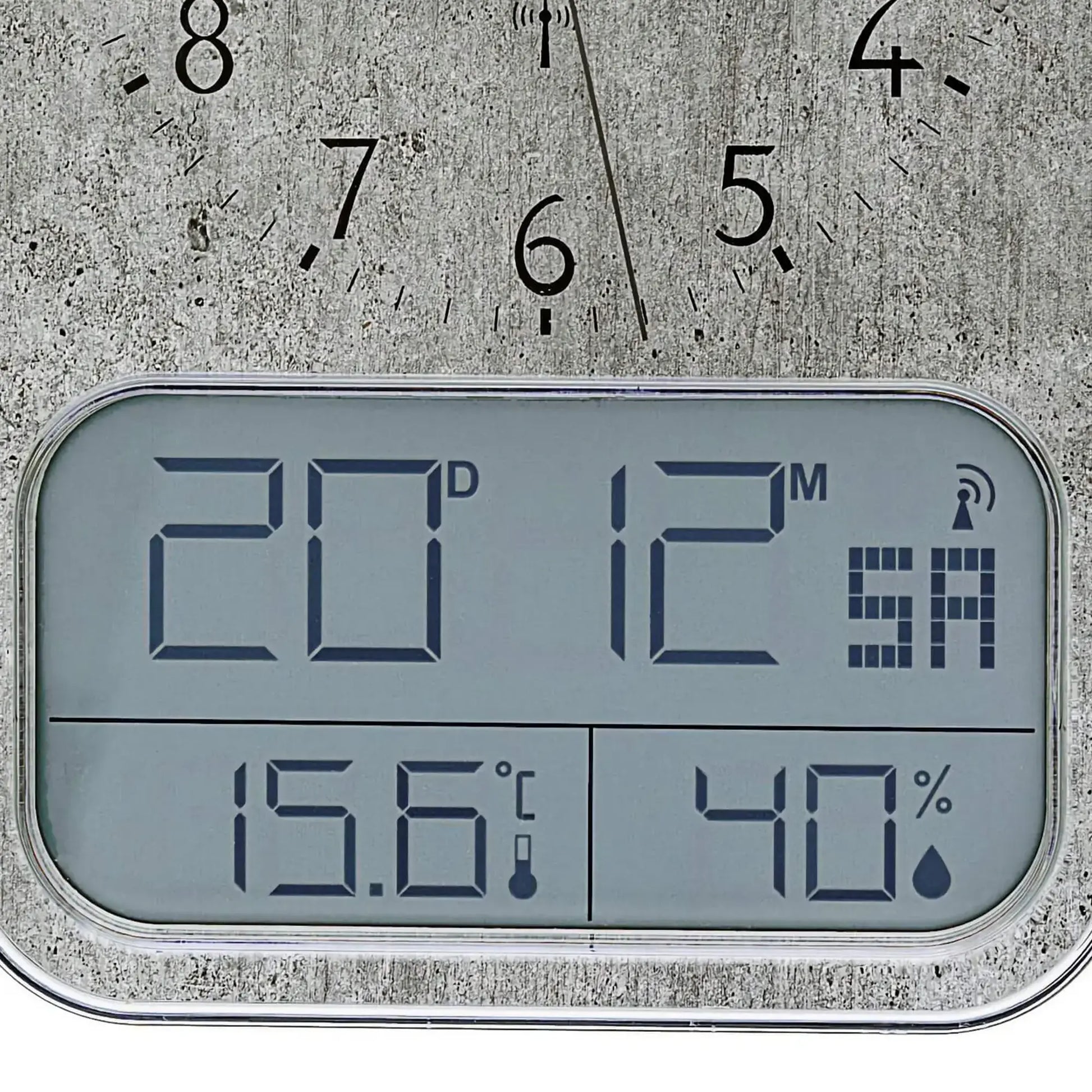 Wanduhr mit Funk-Digitalanzeige, zeigt Uhrzeit, Temperatur und Luftfeuchtigkeit