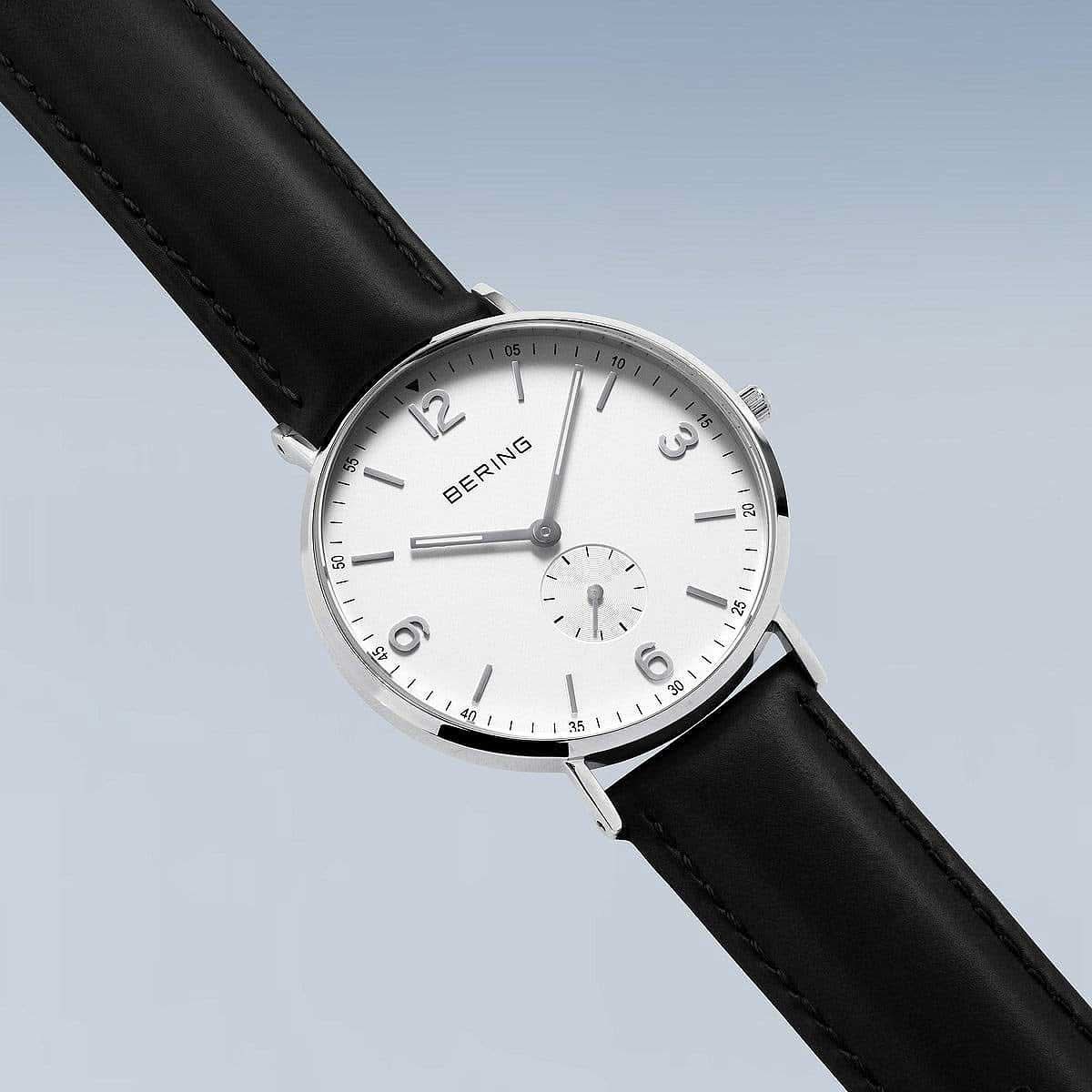 Bering Classic 14040-404 Herrenuhr • Kratzfestes Saphirglas • Flaches Design