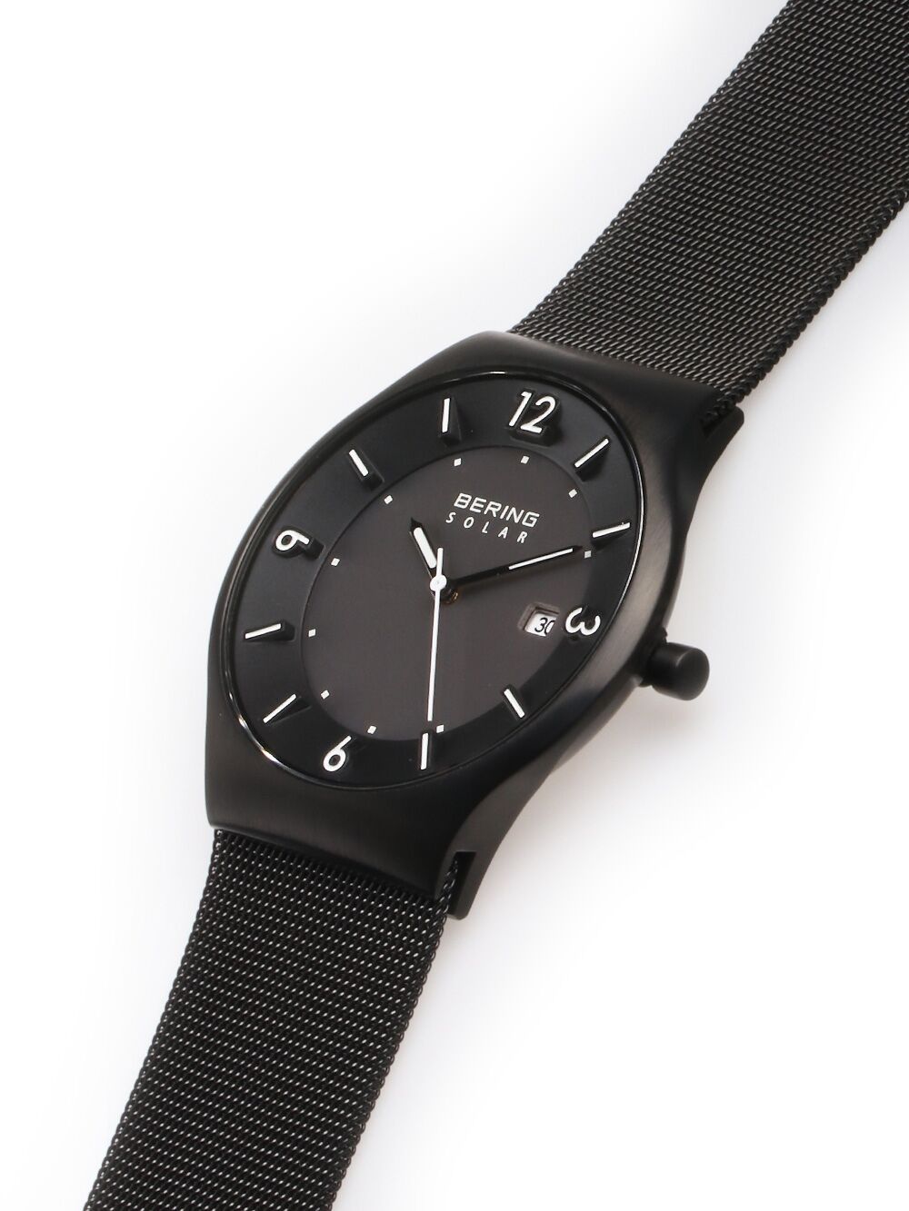 Bering Solar Herrenarmbanduhr: schwarzes Zifferblatt, schwarzes Meshband
