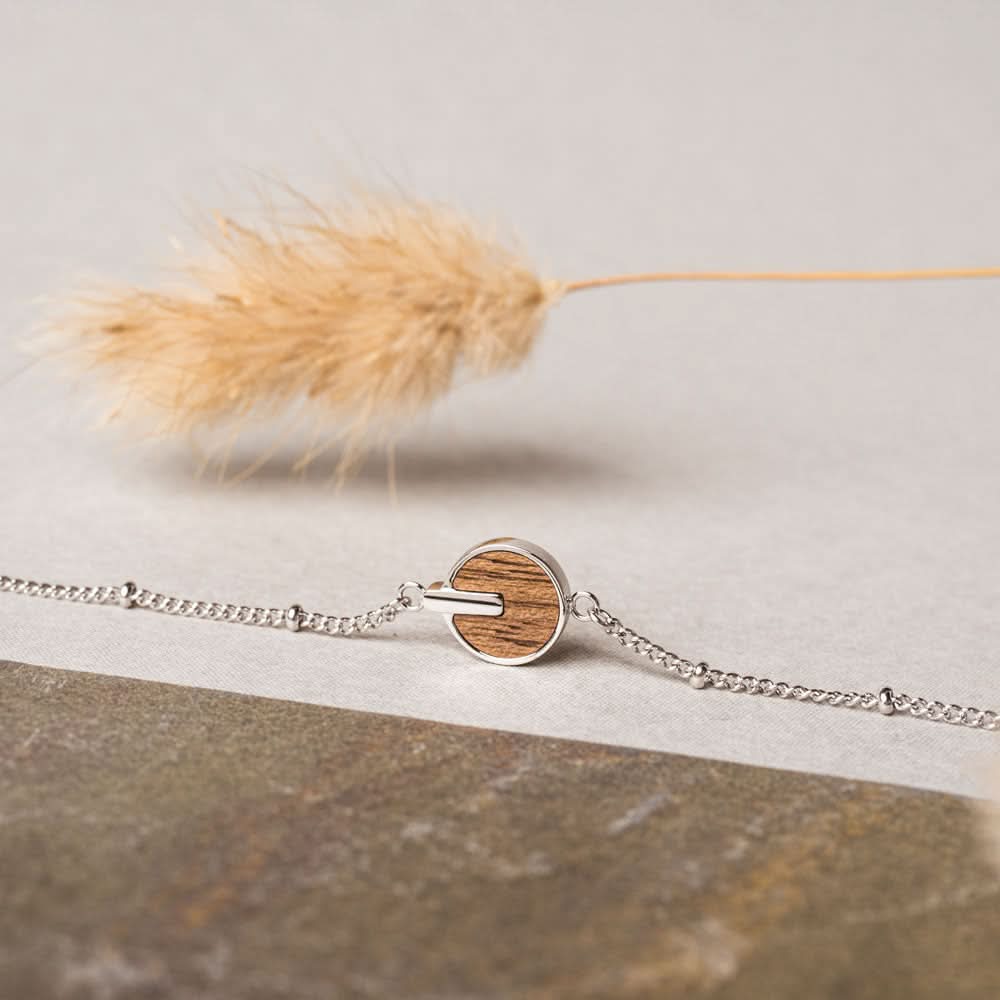 Opacity Armband mit rundem Holz Anhänger - Holzkern Modell: Jewelry