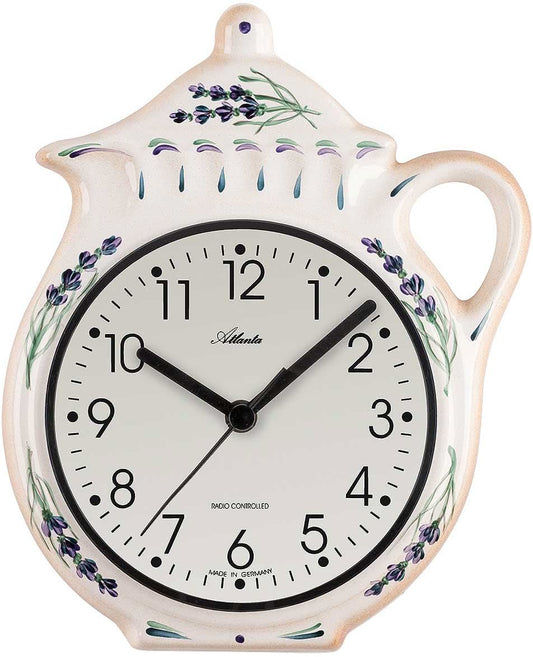 Ceramiczny zegar ścienny w kształcie czajnika, biały w niebieskie kwiaty, czarna tarcza, uchwyt