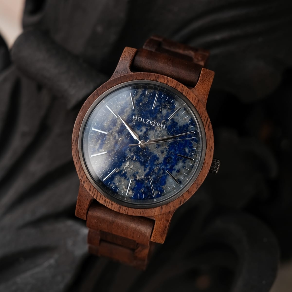 Holzkern Summer Evening Armbanduhr Nussbaum/Lapislazuli • Miyota Quarzwerk • Echtes Naturholz, Bild 7