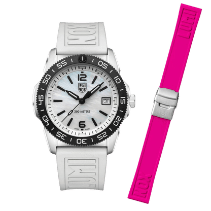 Luminox Herrenarmbanduhr mit weißem Zifferblatt, schwarzer Lünette und grauem Armband sowie pinkem Ersatzband