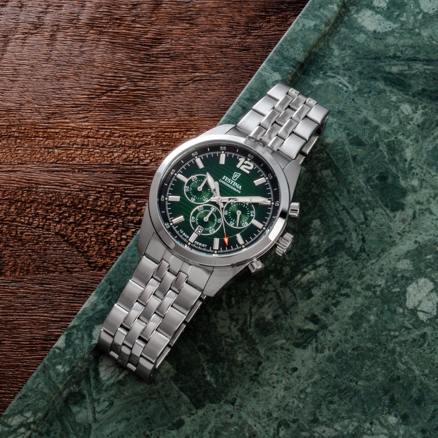 Zegarek męski Festina Chronograph z zieloną tarczą i metalową bransoletą na kamieniu
