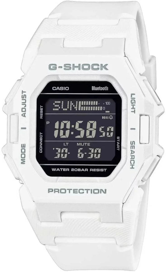 Zegarek cyfrowy Casio G-Shock z białą kopertą, czarnym wyświetlaczem i Bluetooth
