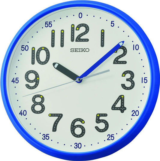 Zegar ścienny z niebieską plastikową ramą, jasną tarczą, cyframi arabskimi i logo SEIKO
